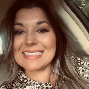 Meet your Posher, Anita